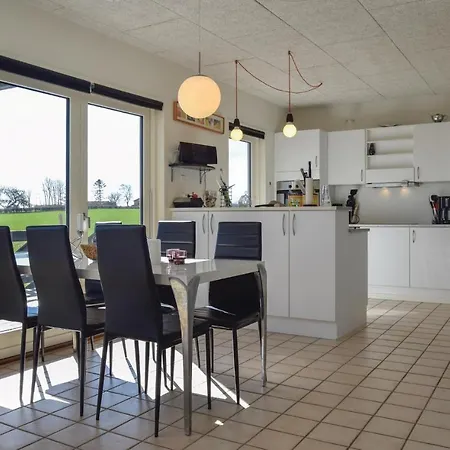 3 Bedroom Stunning In Casa vacanze *