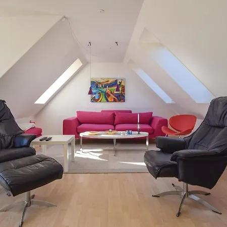 3 Bedroom Stunning In 別荘 *